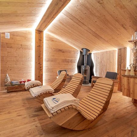 Bed & Breakfast Anisor - Parblanc La Salle Dış mekan fotoğraf
