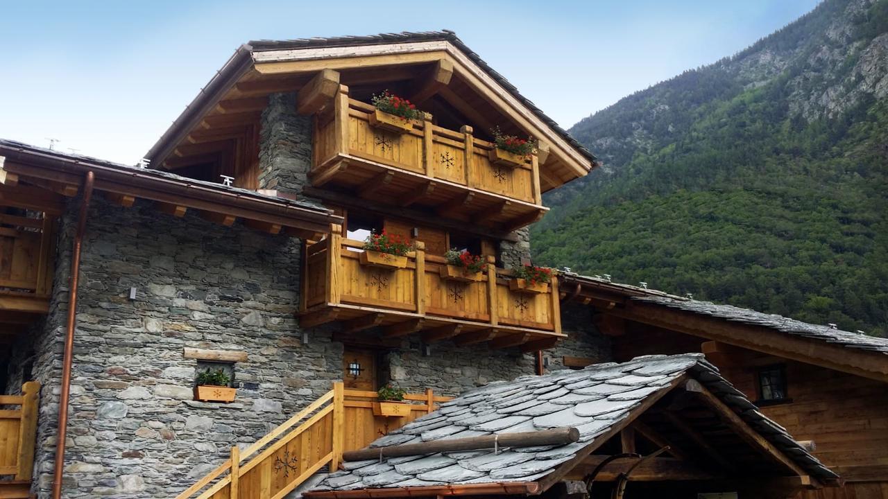 Bed & Breakfast Anisor - Parblanc La Salle Dış mekan fotoğraf