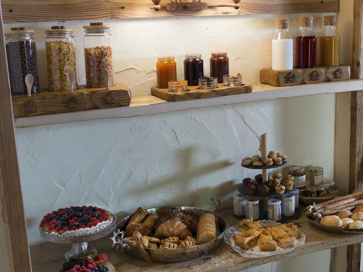 Bed & Breakfast Anisor - Parblanc La Salle Dış mekan fotoğraf